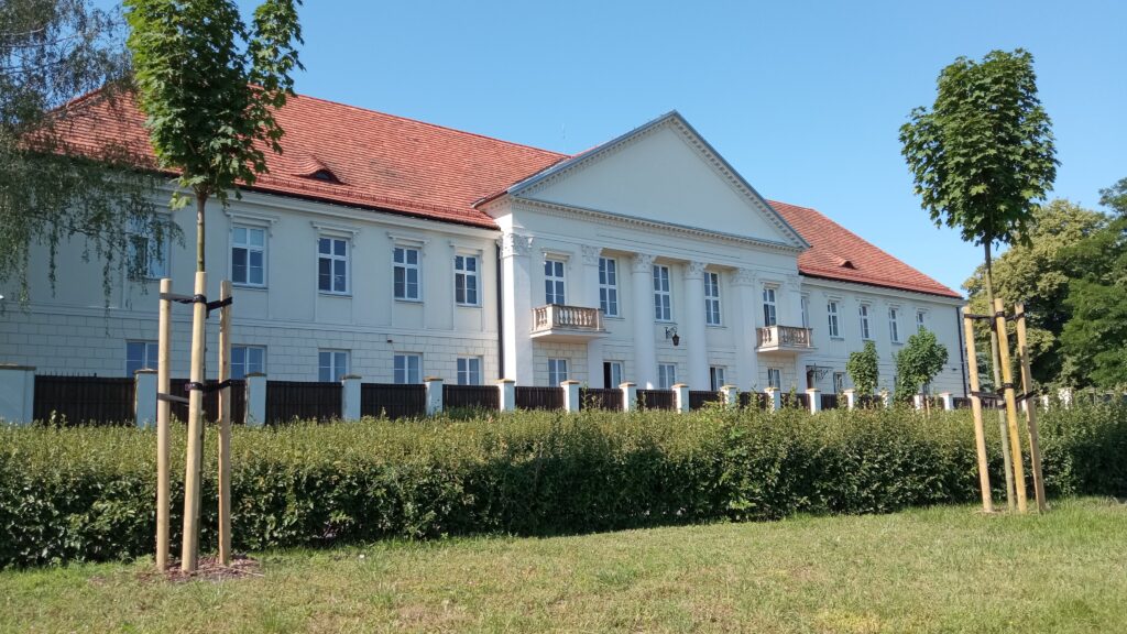 Pałac Biskupi we Włocławku, dawny zamek biskupi