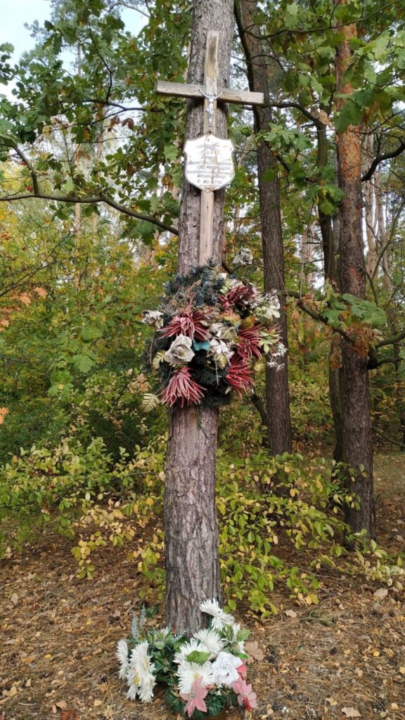 Pamięci dawnej dzielnicy Grzywno i jej mieszkańców zniszczonej przez okupanta hitlerowskiego