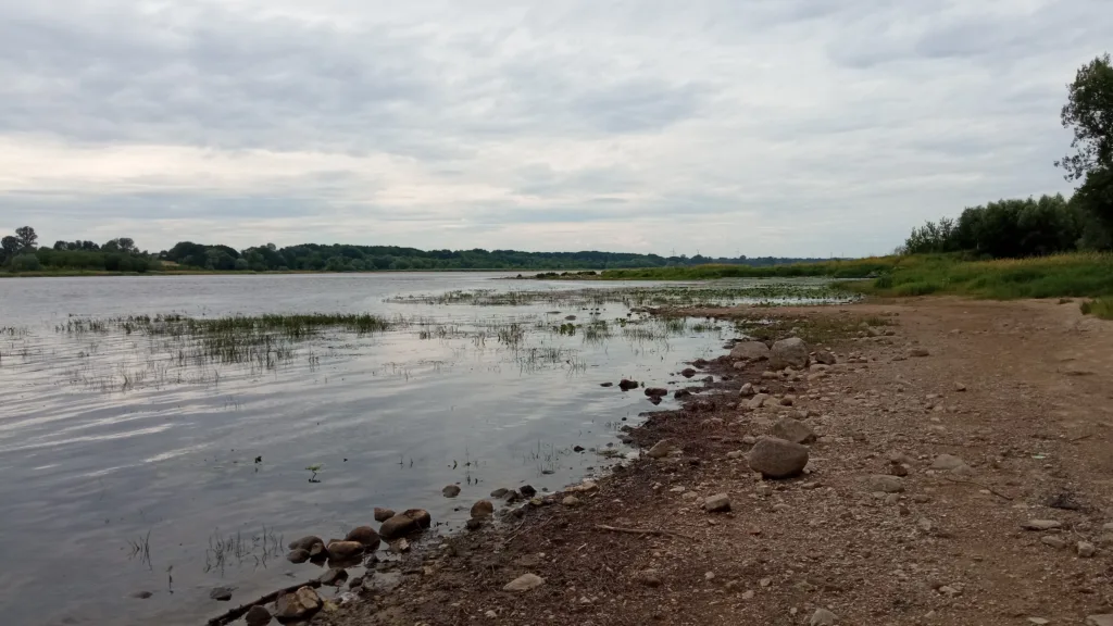 Plaża nad Wisłą, Bobrowniki