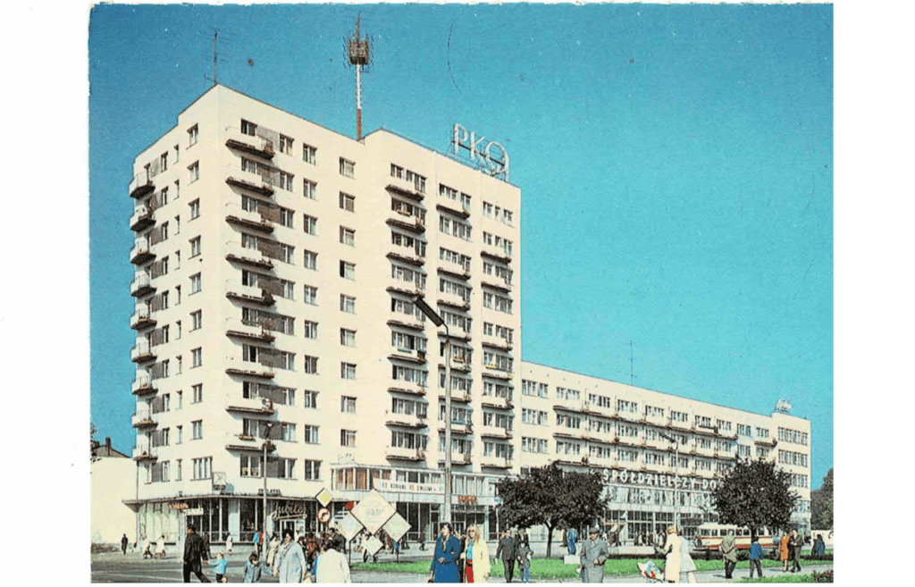 Plac Wolności, pocztówka z 1975r., skan własny
