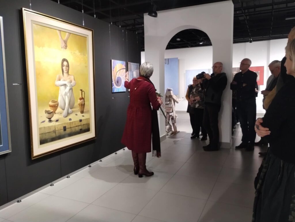 Fragment wystawy „Spojrzenia. Natura rzeczy” w włocławskiej Galerii Sztuki Współczesnej