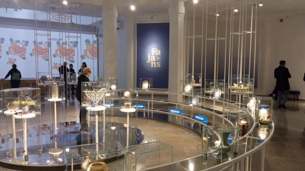 Wnętrze Skarbca Fajansu