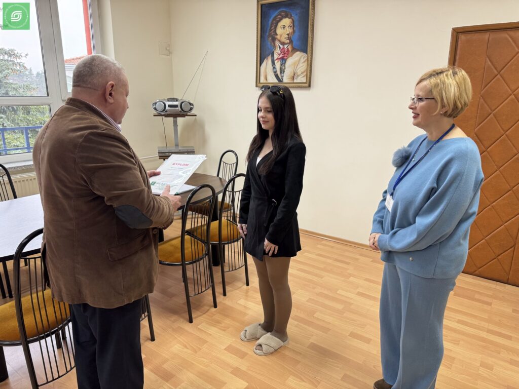 Marcelina Wszelak, uczennica V LO w Zespole Szkół Samochodowych im. Tadeusza Kościuszki we Włocławku